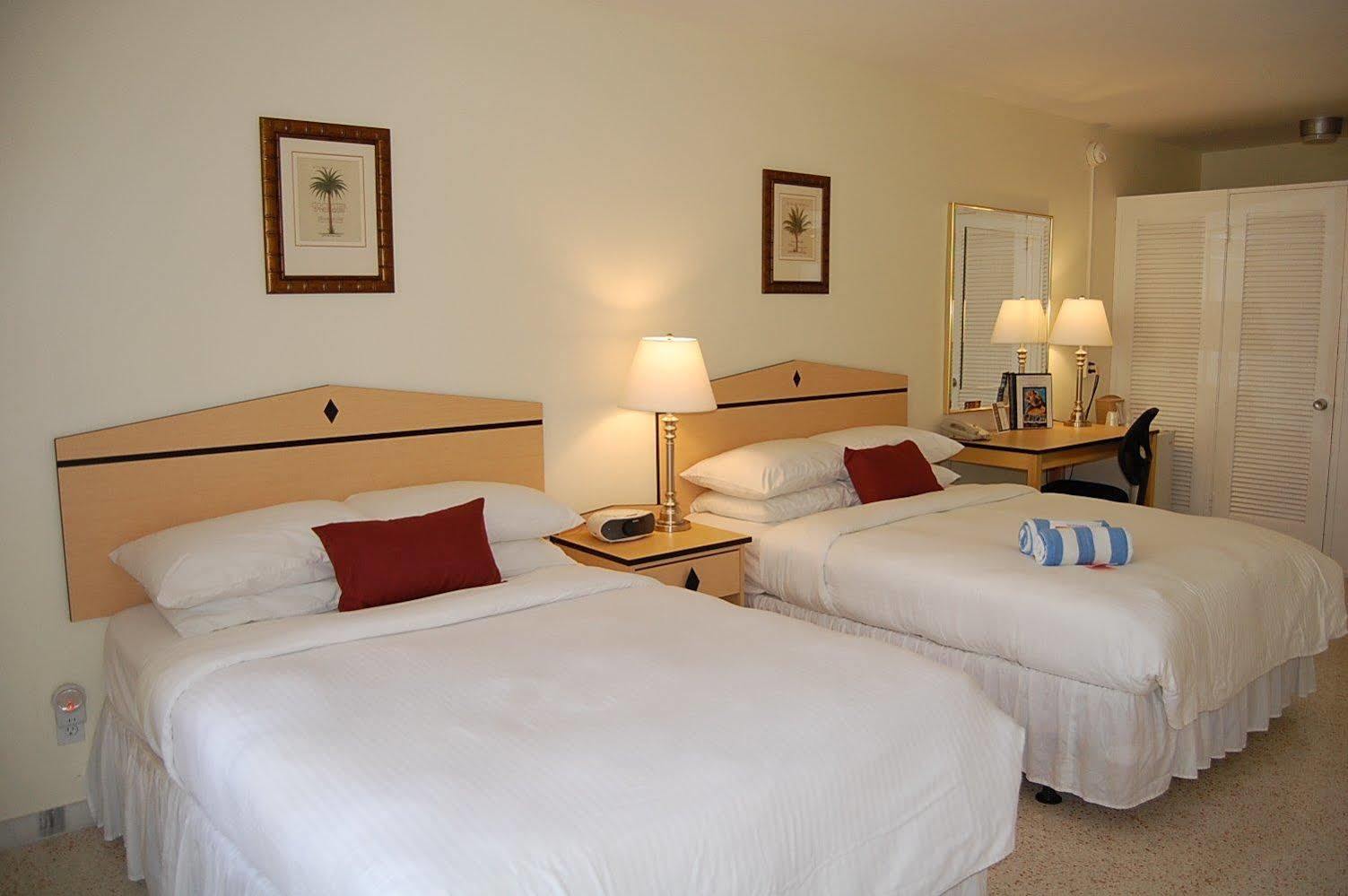 Alcazar Resort- Gay Mens Resort Форт Лодърдейл Екстериор снимка